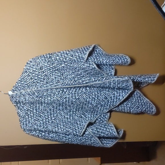 Black and White Summer & Rose cardigan - Picture 1 of 3